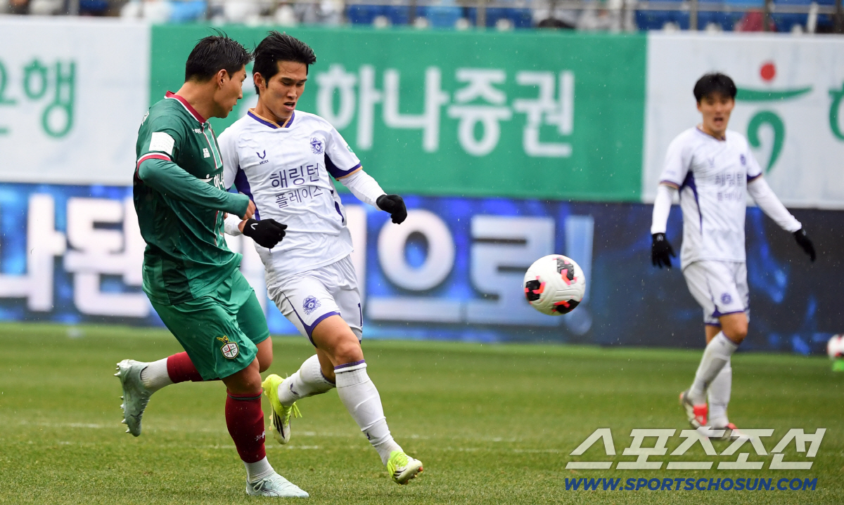 [포토] 주민규, 완벽한 타이밍